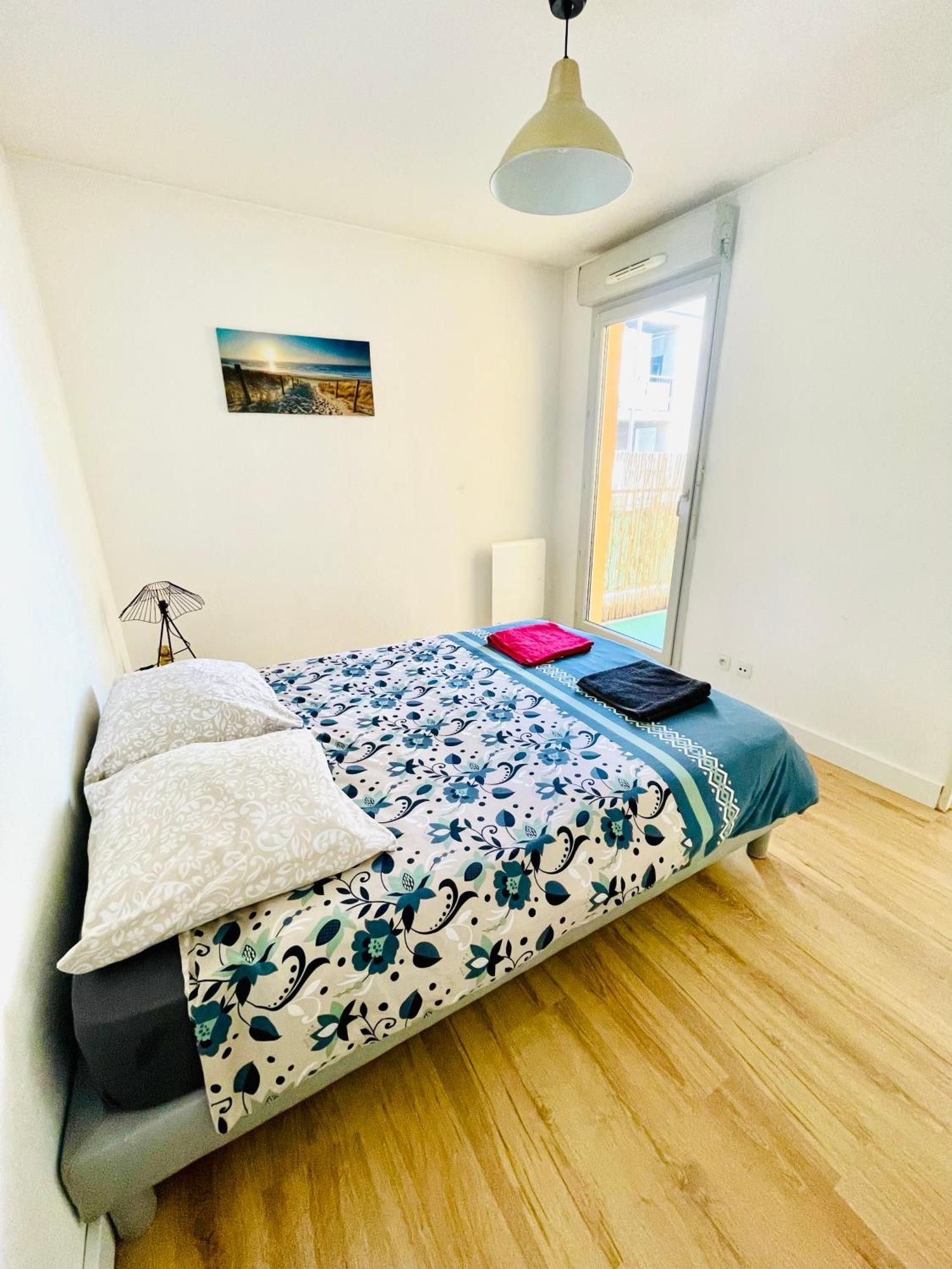 Appartement Avec Place De Parking Et Piscine Villefranche-sur-Saone Exterior photo